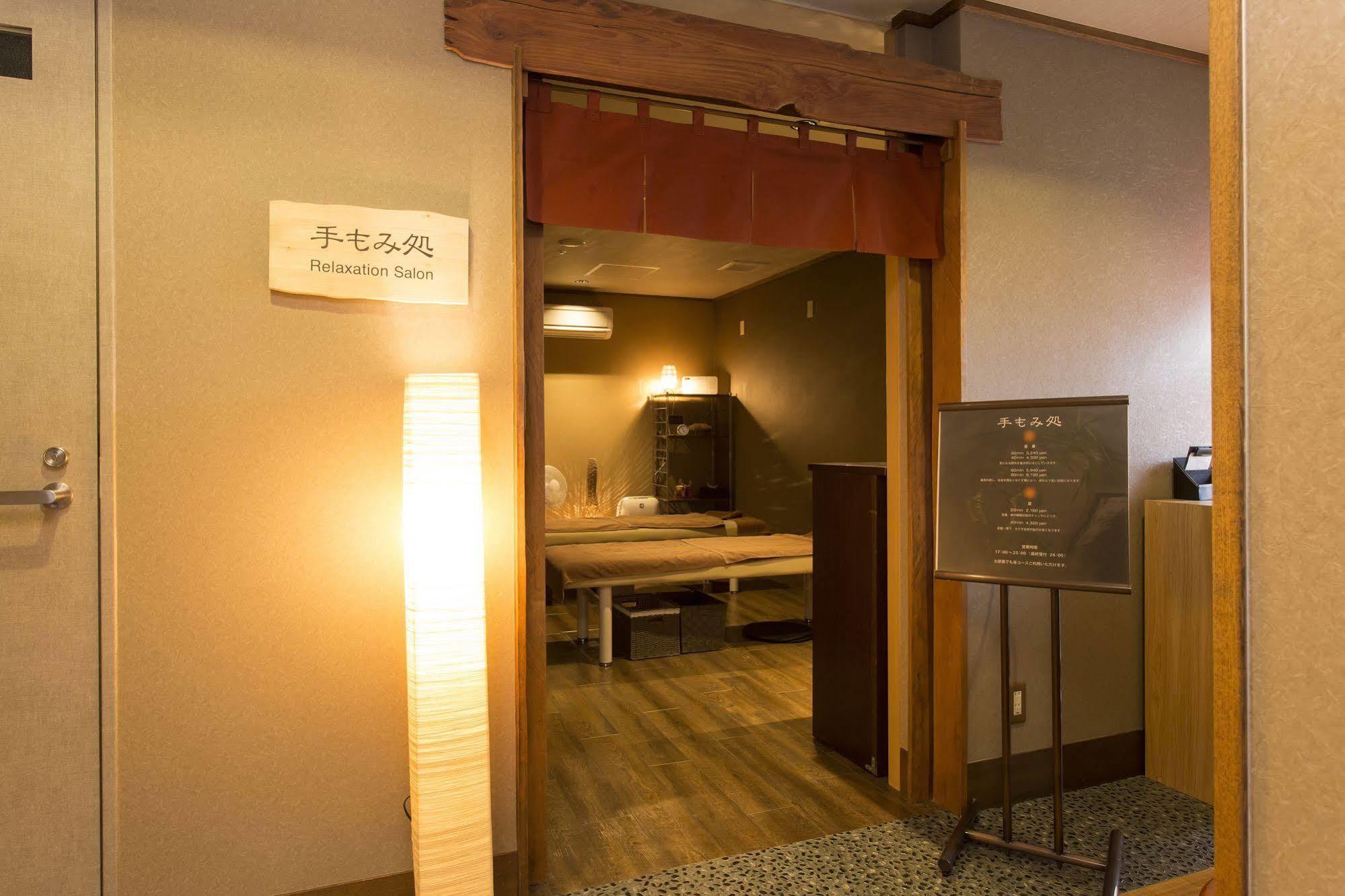 Dormy Inn Kumamoto Natural Hot Spring Bagian luar foto